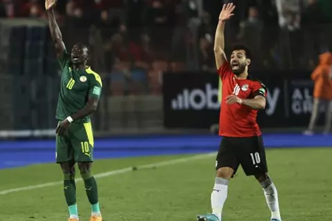 "لقاء ناري بين صلاح وماني".. ماذا قالت صحف السنغال عن مواجهة منتخب مصر؟